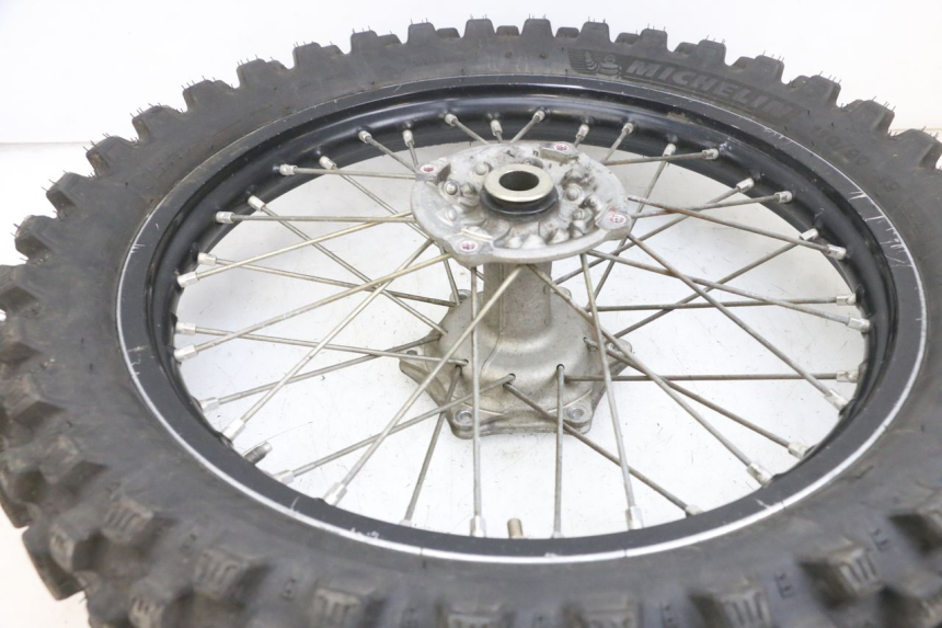 photo de JANTE ARRIÈRE ET PNEU KAWASAKI KXF KX-F 250 (2017 - 2019) - Autre angle de vue