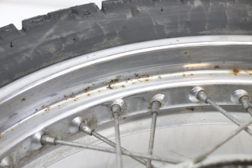 photo de JANTE ARRIÈRE ET PNEU KYMCO STRYKER OFF ROAD 125 (1999 - 2005) - Vue produit