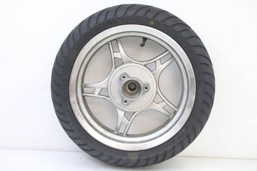 photo de JANTE ARRIÈRE ET PNEU LONGJIA SHARPY 125 (2020 - 2024) - Vue principale