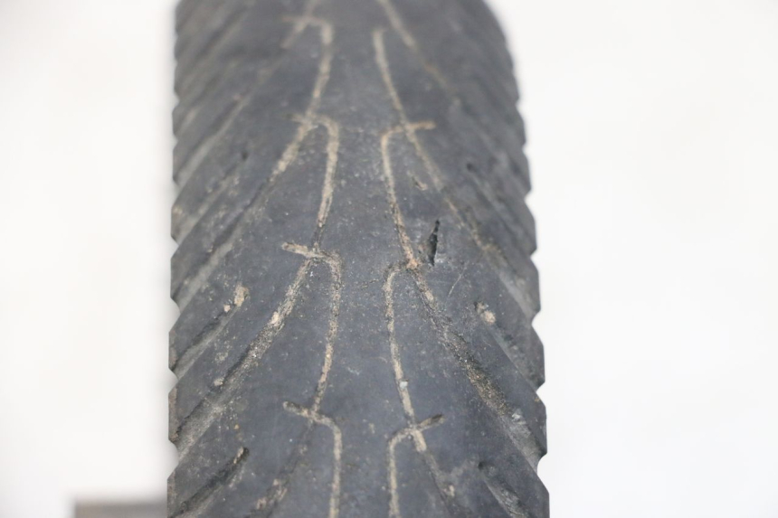 photo de JANTE ARRIÈRE ET PNEU XIAOMI MI PRO 2 1 - Zoom état d’usage