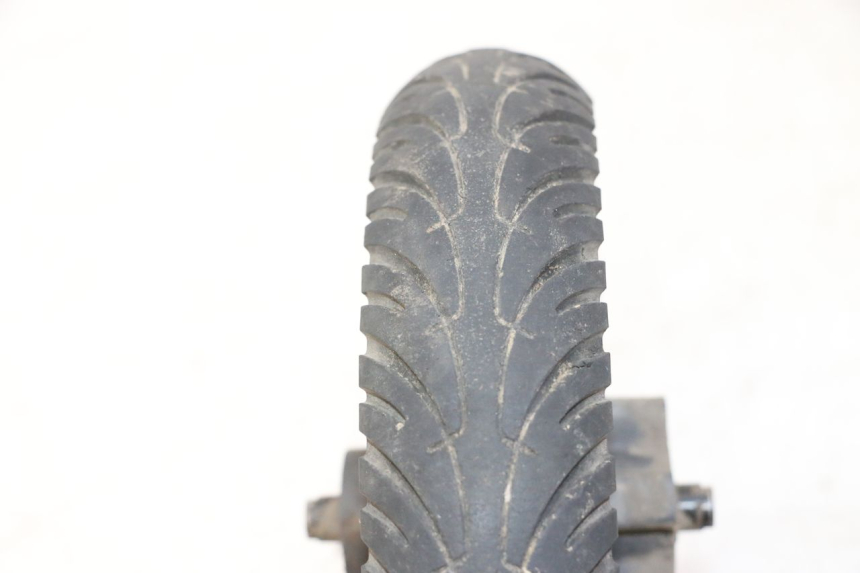 photo de JANTE ARRIÈRE ET PNEU XIAOMI MI PRO 2 1 - Autre angle de vue