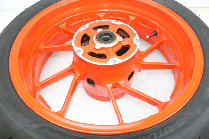 photo de JANTE ARRIÈRE ET PNEU YAMAHA MT-07 MT07 ABS 700 (2018 - 2020) - Vue d’ensemble