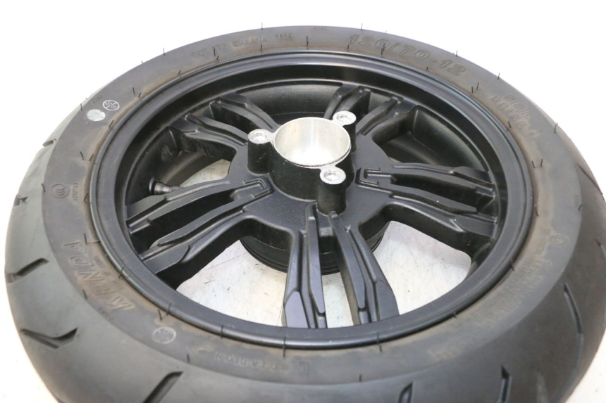 photo de JANTE ARRIÈRE ET PNEU JM MOTORS R-MAX TECH 50 (2024 - 2026) - Vue d’ensemble