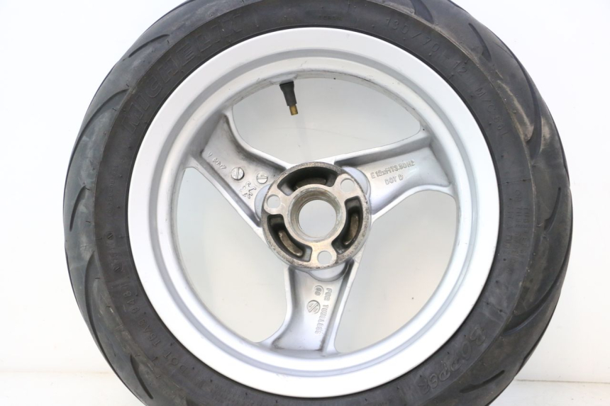 photo de JANTE ARRIÈRE ET PNEU PEUGEOT SPEEDFIGHT LC 50 (1996 - 2002) - État de surface