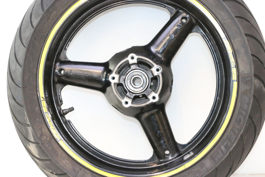 photo de JANTE ARRIÈRE ET PNEU SUZUKI SV S 650 (2003 - 2009) - Vue produit