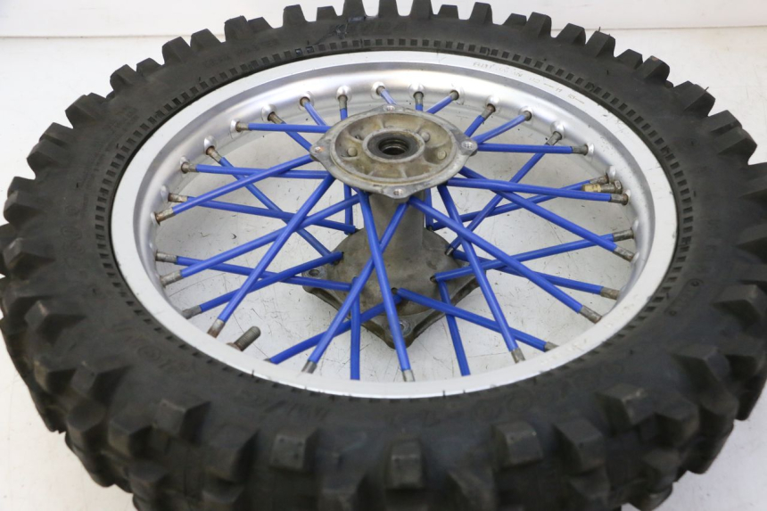 photo de JANTE ARRIÈRE ET PNEU YAMAHA YZ 85 (2002 - 2018) - Autre angle de vue