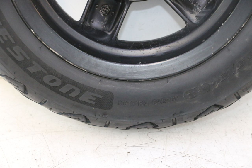 photo de JANTE ARRIÈRE ET PNEU PIAGGIO ZIP 4T 50 (2018 - 2020) - Points de fixation