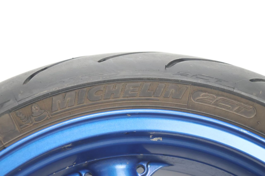 photo de JANTE ARRIÈRE ET PNEU KAWASAKI ZX-6R ZX6R 600 (2000 - 2002) - Zoom état d’usage