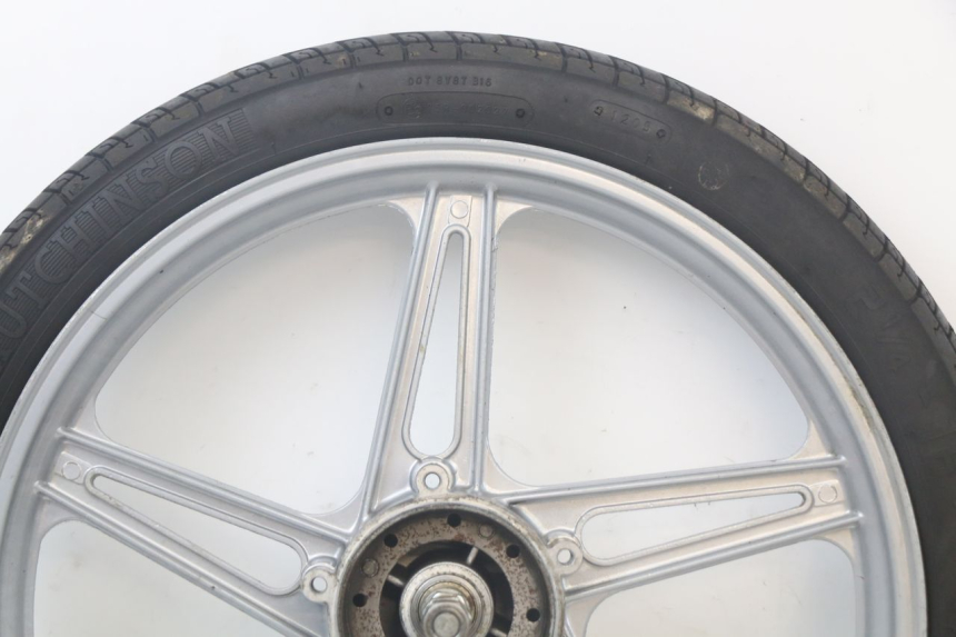 photo de JANTE ARRIERE PEUGEOT 103 VOGUE VS2 50 (2004 - 2017) - Marquages et références