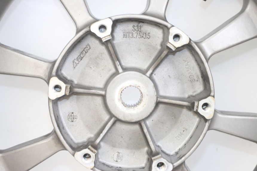 photo de JANTE ARRIERE QUADRO 3D S 350 (2013 - 2018) - Pièce contrôlée