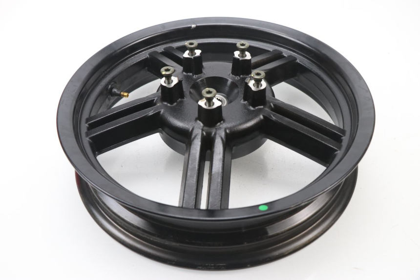 photo de JANTE ARRIERE KYMCO AGILITY CITY 16P 125 (2015 - 2021) - Zoom état d’usage