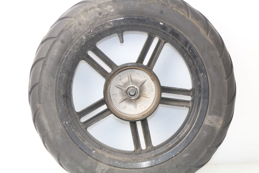 photo de JANTE ARRIERE KYMCO AGILITY CITY 2T 50 (2008 - 2016) - Gros plan technique