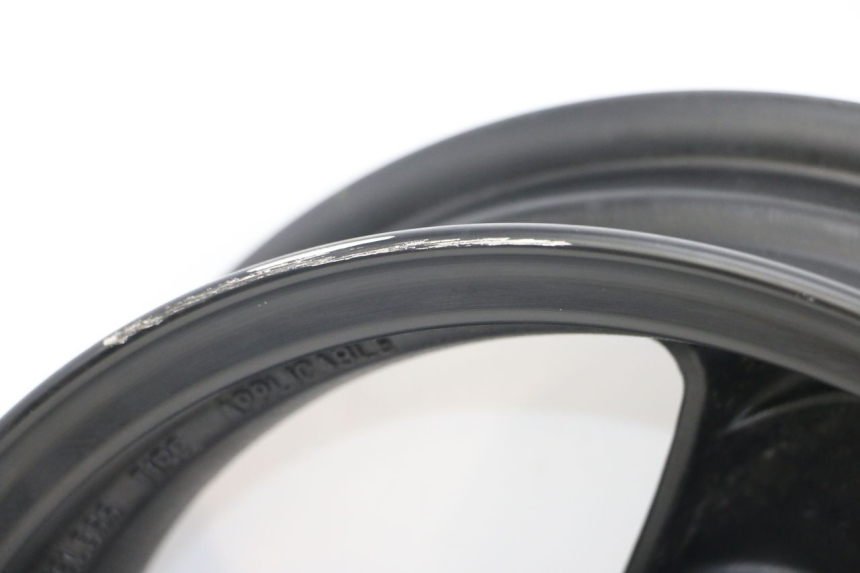 photo de JANTE ARRIERE KYMCO AGILITY FR 2T 50 (2012 - 2017) - Gros plan technique