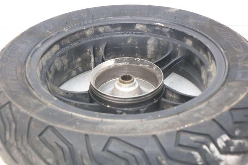 photo de JANTE ARRIERE KYMCO AGILITY RS 2T 50 (2009 - 2013) - Gros plan technique