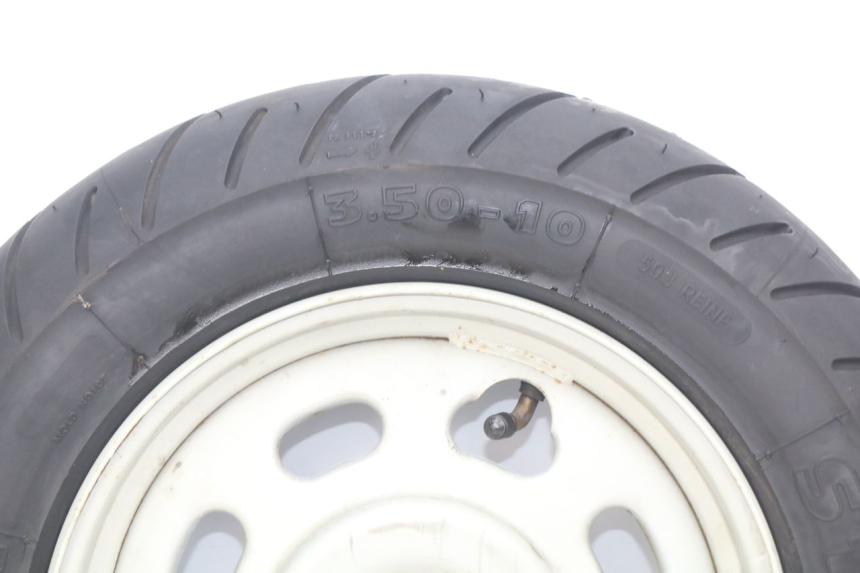 photo de JANTE ARRIERE TAOTAO BEATBOX 2 50 (2005 - 2017) - Points de fixation