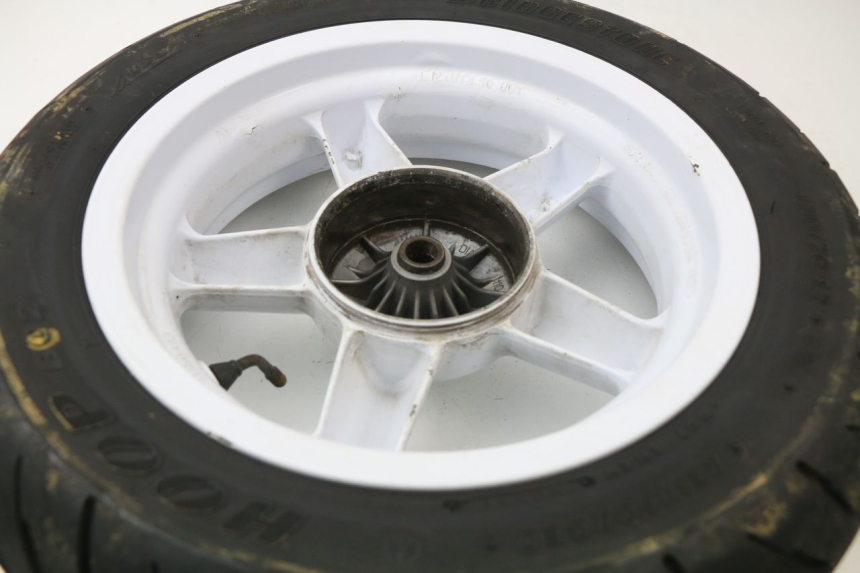 photo de JANTE ARRIERE MBK BOOSTER ROCKET 50 (1995 - 1998) - Points de fixation