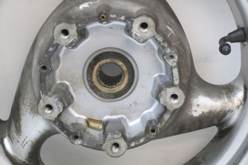 photo de JANTE ARRIERE BMW C1 125 (2000 - 2003) - Autre angle de vue