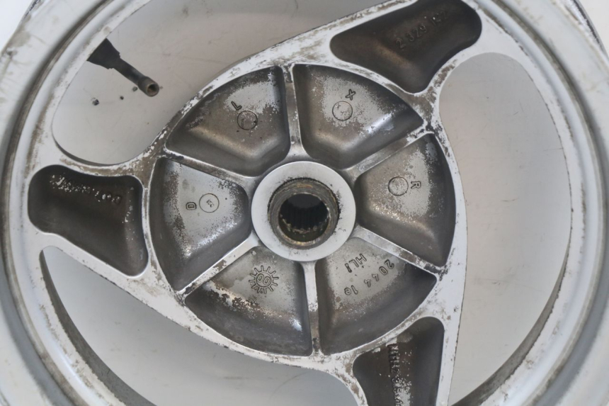 photo de JANTE ARRIERE BMW C1 125 (2000 - 2003) - Marquages et références