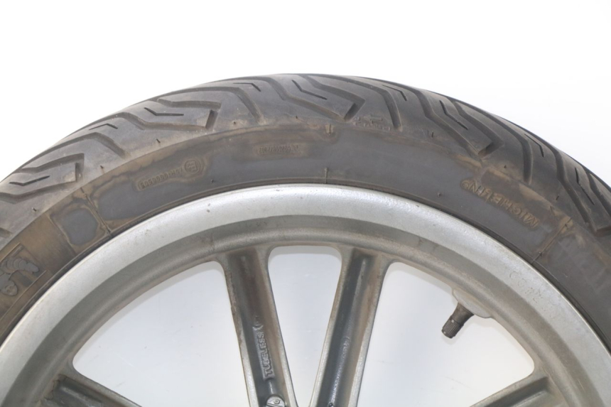 photo de JANTE ARRIERE PIAGGIO CARNABY 125 (2007 - 2011) - Détails caractéristiques