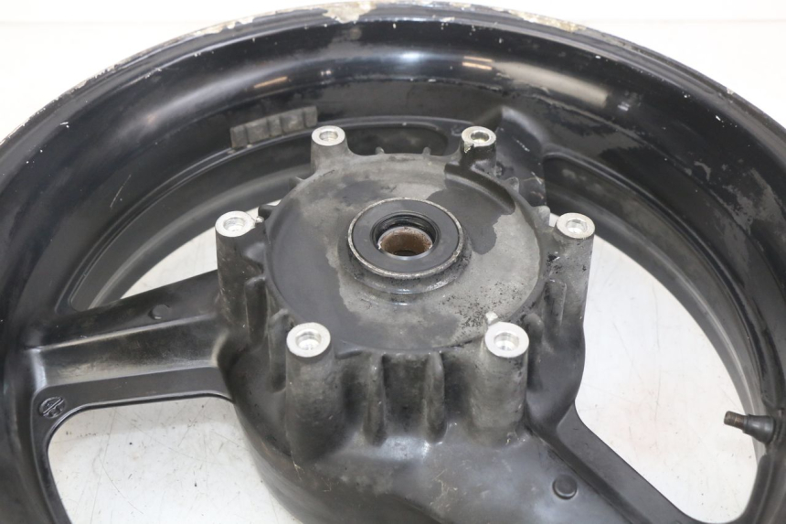 photo de JANTE ARRIERE HONDA CBR F SC25 1000 (1989 - 1992) - Détail de la pièce