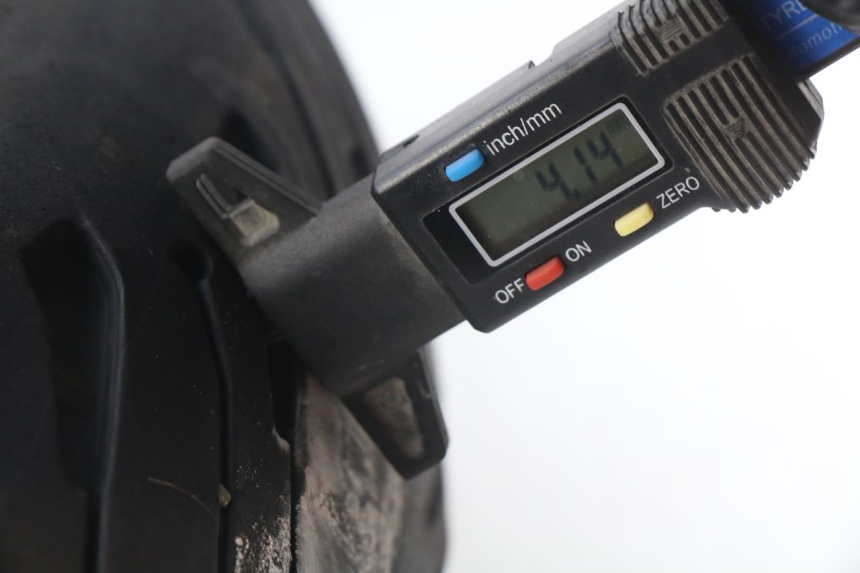 photo de JANTE ARRIERE HONDA CBRF CBR-F PC41 600 (2011 - 2013) - Vue produit