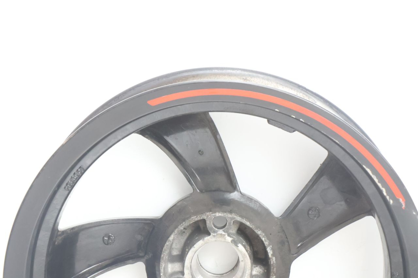 photo de JANTE ARRIERE PEUGEOT CITYSTAR 2T 50 (2018 - 2021) - Points de fixation
