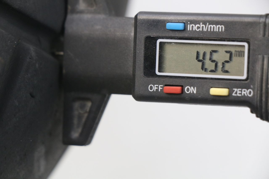 photo de JANTE ARRIERE HYOSUNG COMET GTR 125 (2007 - 2014) - Détail de la pièce