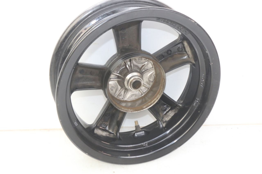 photo de JANTE ARRIERE SYM CROX 4T 50 (2016 - 2023) - Détail de la pièce