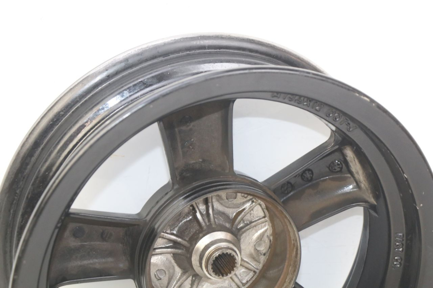 photo de JANTE ARRIERE SYM CROX 4T 50 (2016 - 2023) - Zoom état d’usage