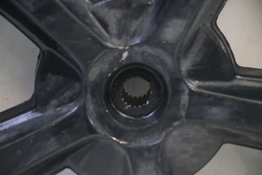 photo de JANTE ARRIERE SYM CROX 4T 50 (2016 - 2023) - Autre angle de vue