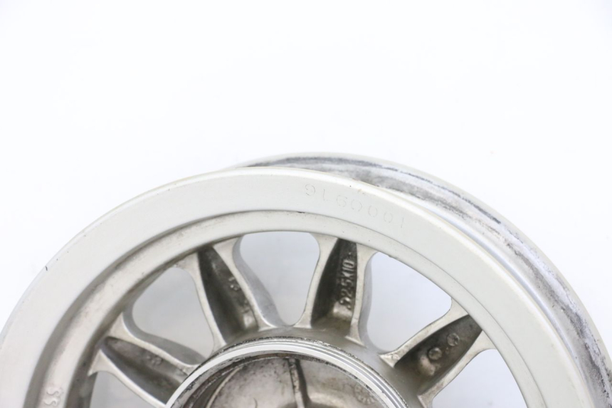 photo de JANTE ARRIERE DAELIM BESBI 125 (2007 - 2008) - Autre angle de vue