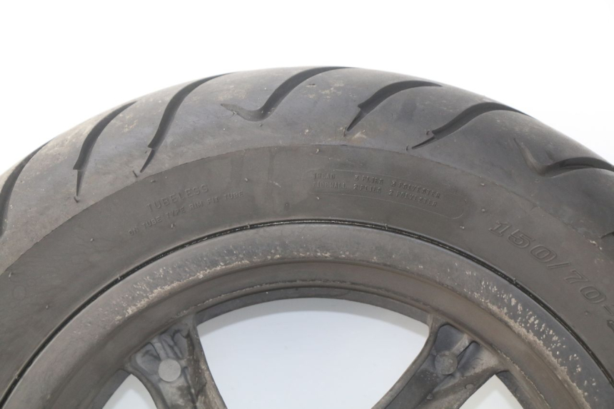 photo de JANTE ARRIERE KYMCO DINK STREET 125 (2009 - 2014) - Points de fixation