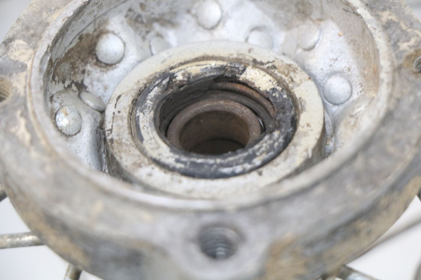 photo de JANTE ARRIERE CRZ DIRTBIKE 140 - Gros plan technique