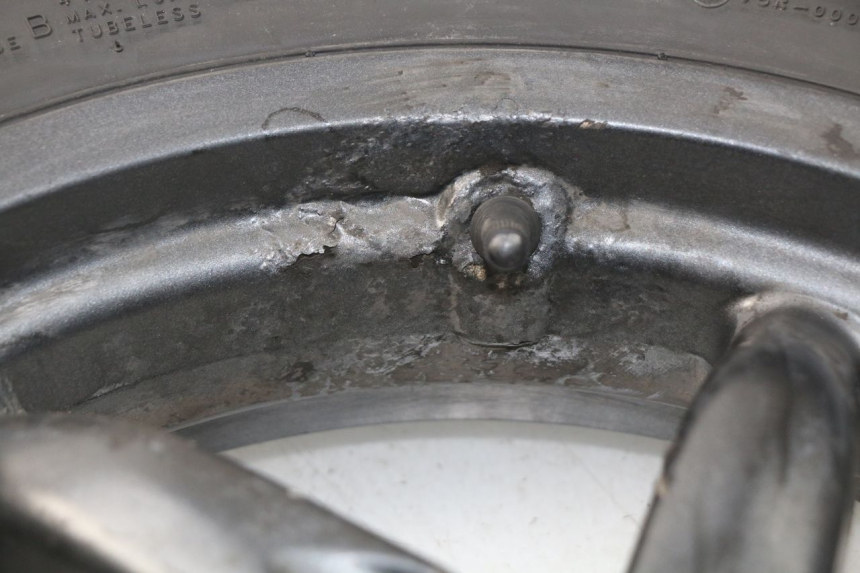 photo de JANTE ARRIERE GILERA DNA 50 (2000 - 2007) - Détail de la pièce