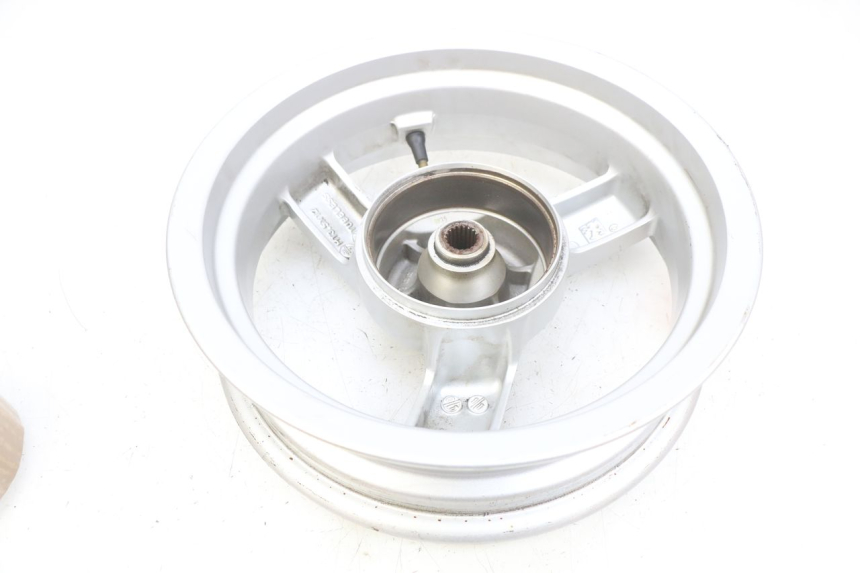 photo de JANTE ARRIERE PEUGEOT E-VIVACITY 1 (2012 - 2018) - Zoom composants