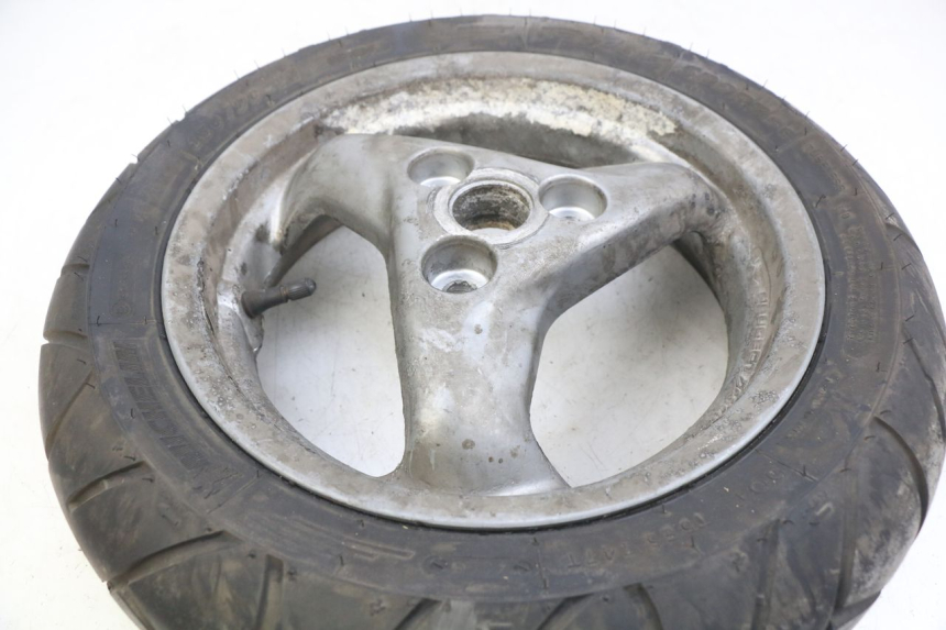 photo de JANTE ARRIERE PEUGEOT ELYSEO 125 (1999 - 2004) - Points de fixation