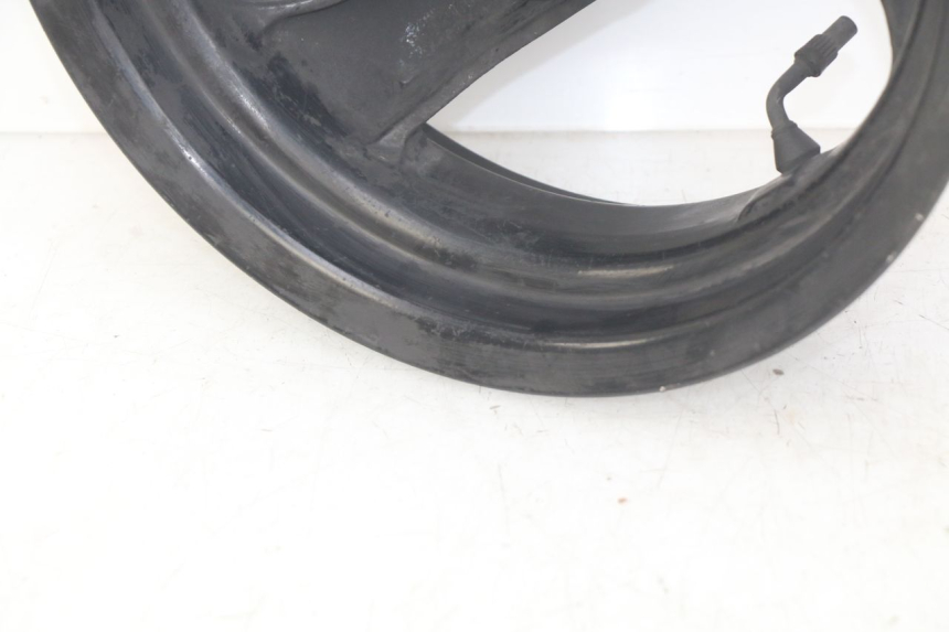 photo de JANTE ARRIERE PEUGEOT ELYSTAR 50 (2002 - 2014) - Zoom état d’usage