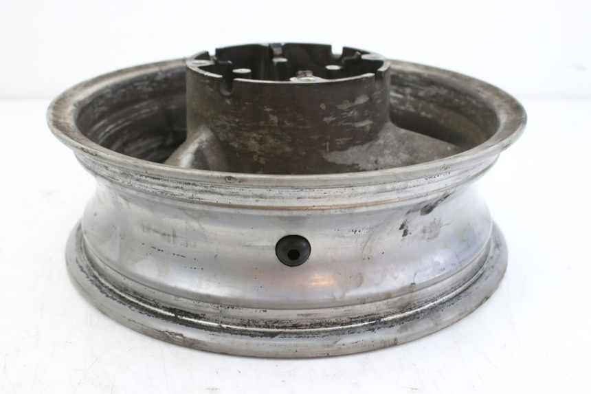 photo de JANTE ARRIERE HONDA FES S-WING SWING ABS 125 (2007 - 2015) - Détail de la pièce