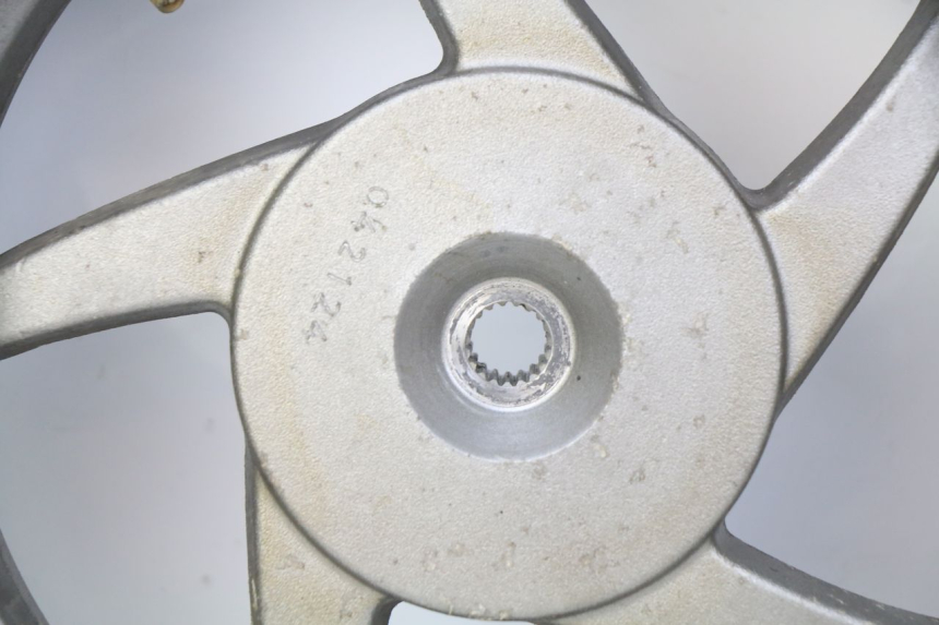 photo de JANTE ARRIERE SYM FIDDLE 2 50 (2008 - 2013) - Vue rapprochée