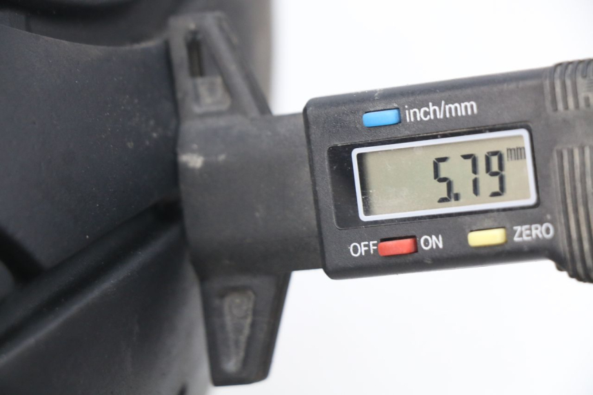 photo de JANTE ARRIERE YAMAHA FJ 3CX 1200 (1986 - 1996) - Zoom état d’usage