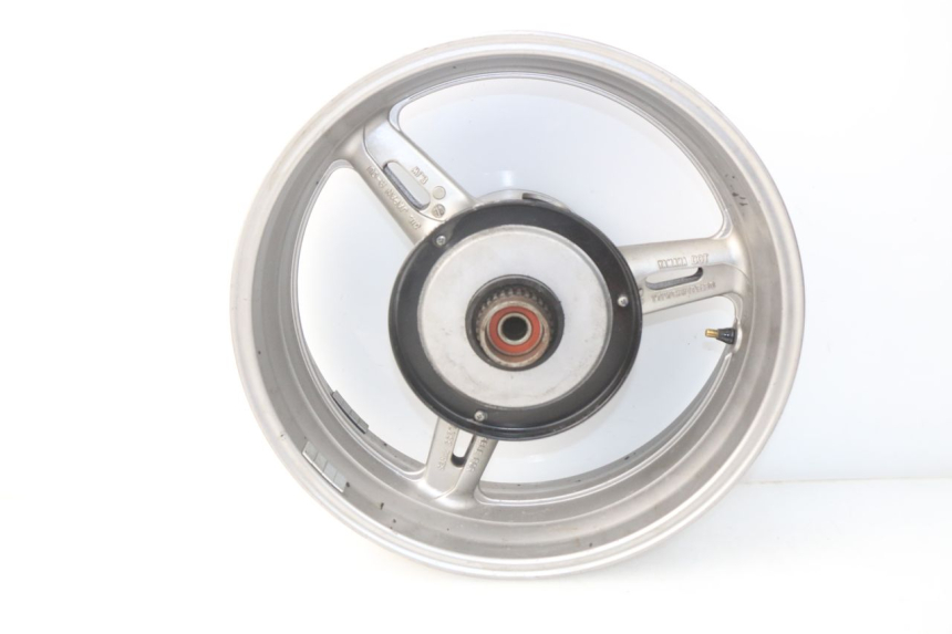 photo de JANTE ARRIERE YAMAHA FJR ABS 1300 (2006 - 2012) - Gros plan technique