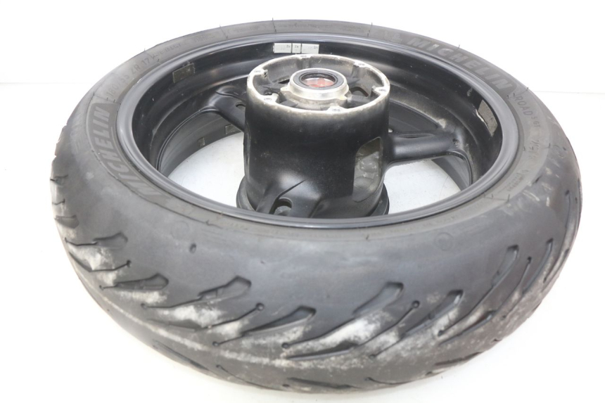 photo de JANTE ARRIERE YAMAHA FJR ABS 1300 (2016 - 2020) - Points de fixation