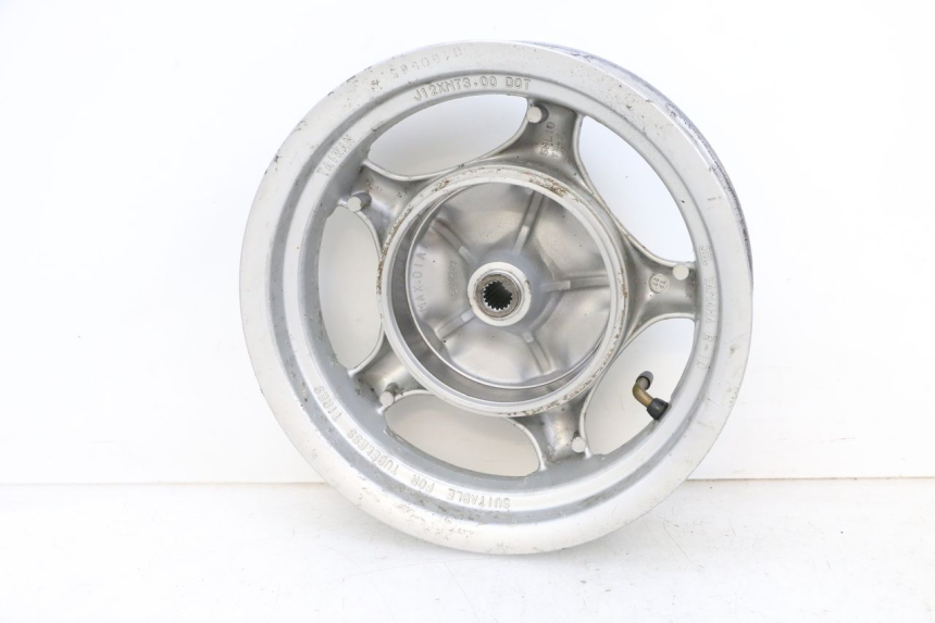 photo de JANTE ARRIERE MBK FLAME X 125 (2007 - 2016) - Détail de la pièce