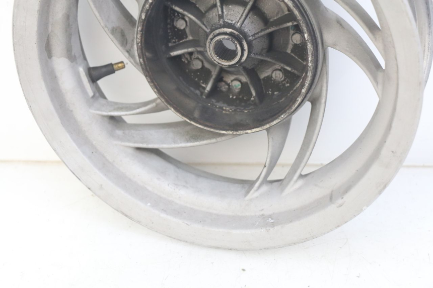 photo de JANTE ARRIERE PIAGGIO FLY 4T 50 (2013 - 2017) - Zoom état d’usage