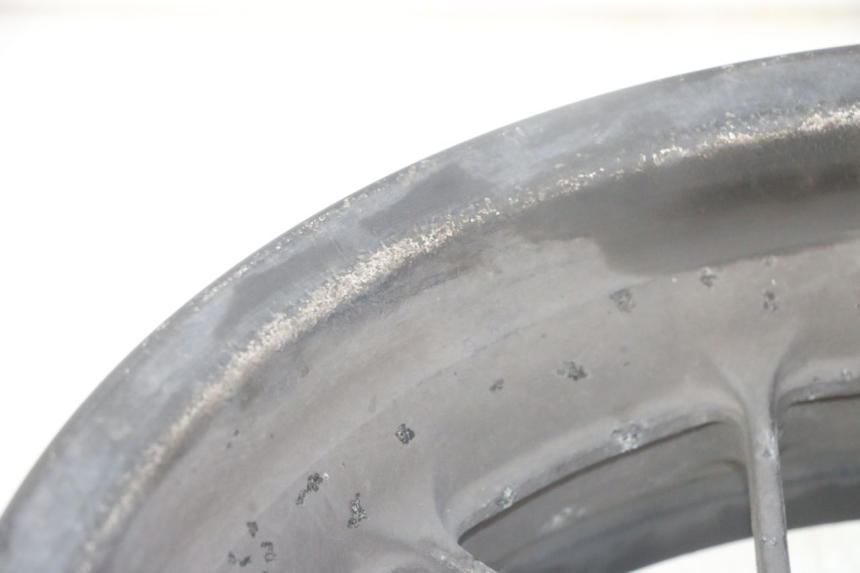 photo de JANTE ARRIERE HONDA FORZA ABS 300 (2013 - 2017) - Détails caractéristiques