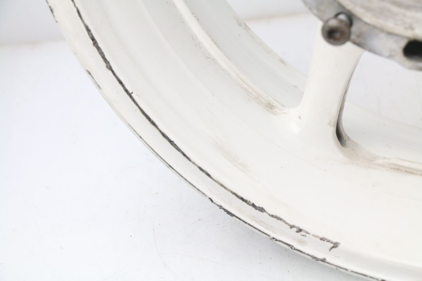 photo de JANTE ARRIERE YAMAHA FZ8 800 (2010 - 2016) - Gros plan technique