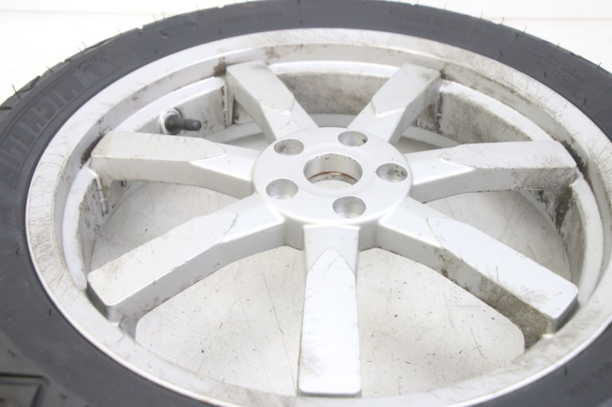 photo de JANTE ARRIERE PEUGEOT GEOPOLIS RS 125 (2007 - 2009) - Points de fixation