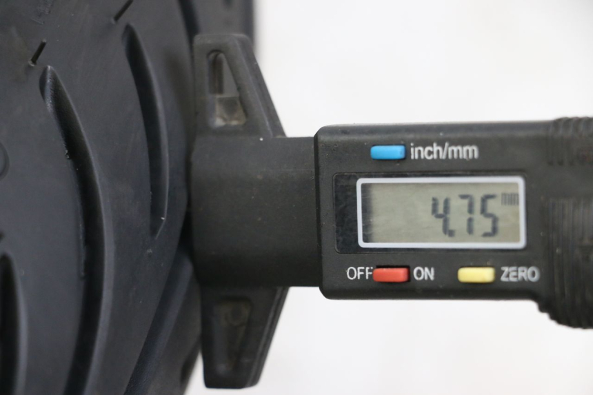 photo de JANTE ARRIERE SUZUKI GSX E 250 (1982 - 1983) - Détail de la pièce