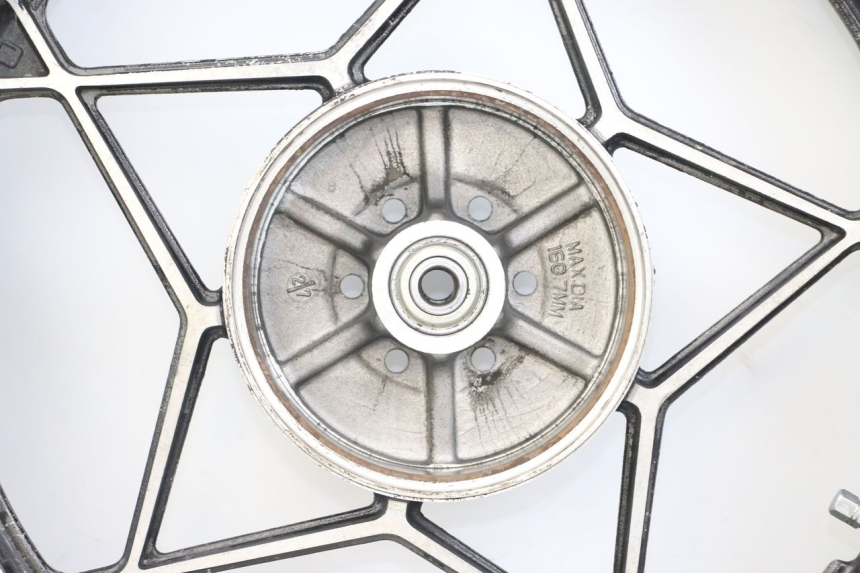 photo de JANTE ARRIERE SUZUKI GSX E 250 (1982 - 1983) - Vue produit