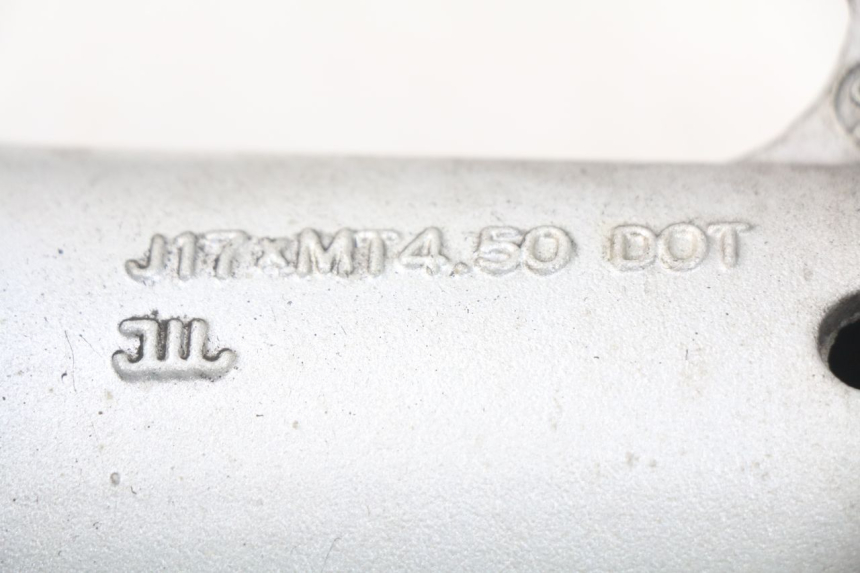 photo de JANTE ARRIERE SUZUKI GSX-F GSXF 600 (1998 - 2004) - Zoom état d’usage